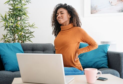 Terug in de achterkant van een vrouw